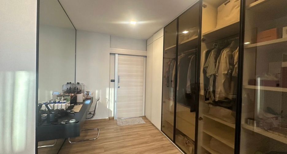 出租 3 卧室 独立屋 在 Chatuchak, 曼谷