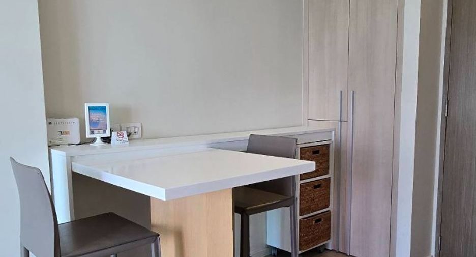 For rent 1 bed condo in Bang Lamung, Chonburi