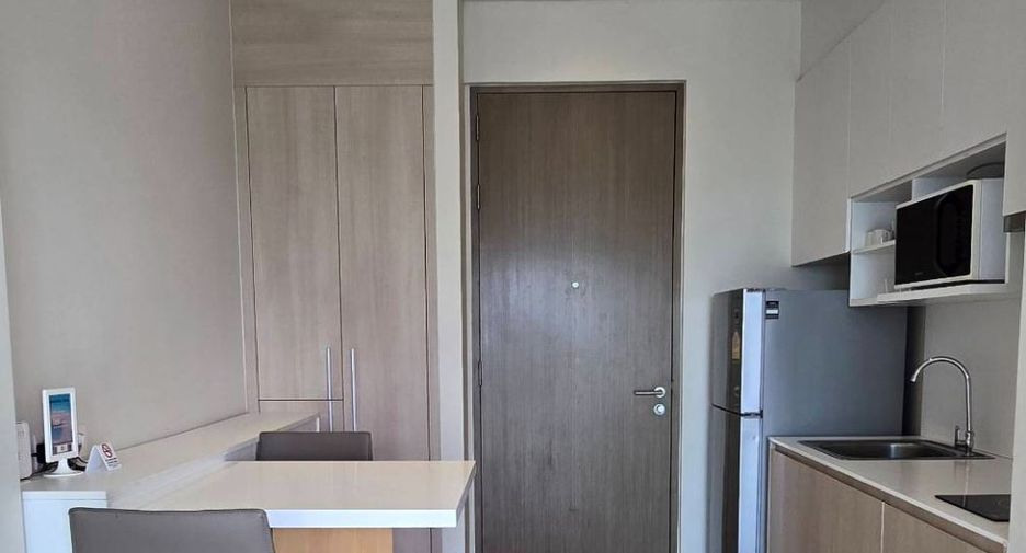 For rent 1 bed condo in Bang Lamung, Chonburi