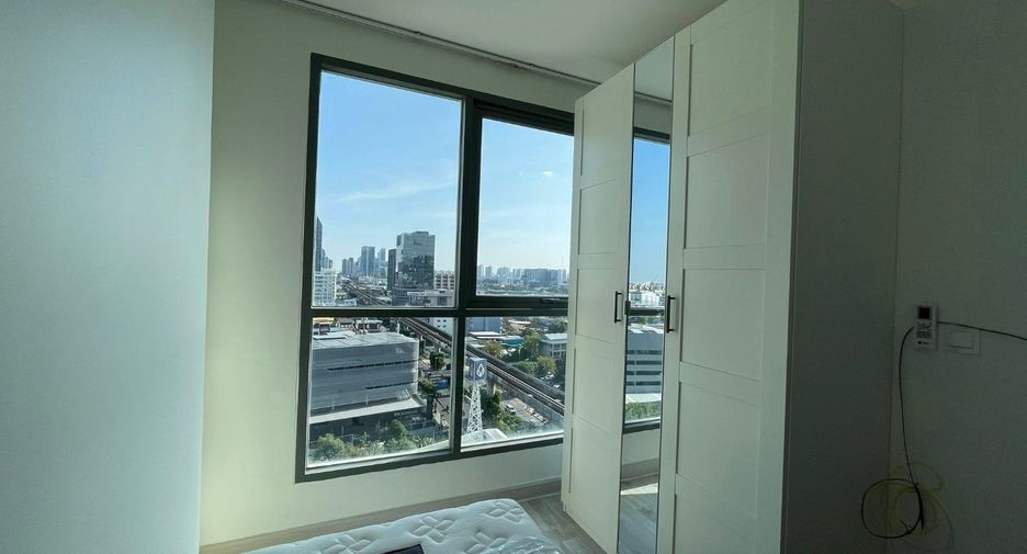 For rent 2 bedrooms condo in Phra Khanong, Bangkok