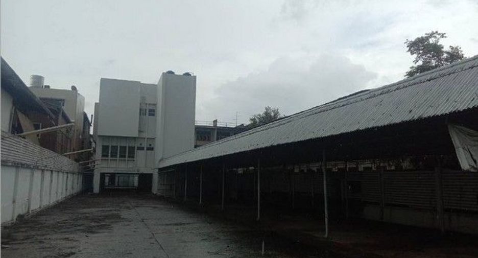 For sale 1 Beds office in Samoeng, Chiang Mai
