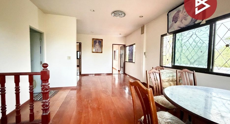 For sale 4 bedrooms house in Thanyaburi, Pathum Thani