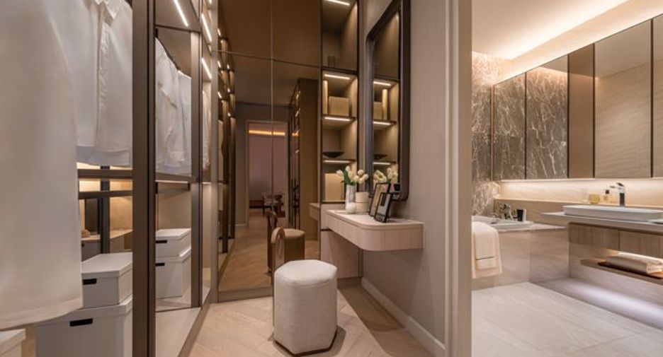 Condo en venta de 3 habitaciones en Khlong Toei, Bangkok