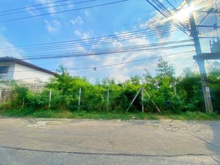 出售 土地 在 Phasi Charoen, 曼谷