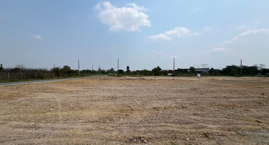 Продажа Участок в Mueang Lampang, Lampang