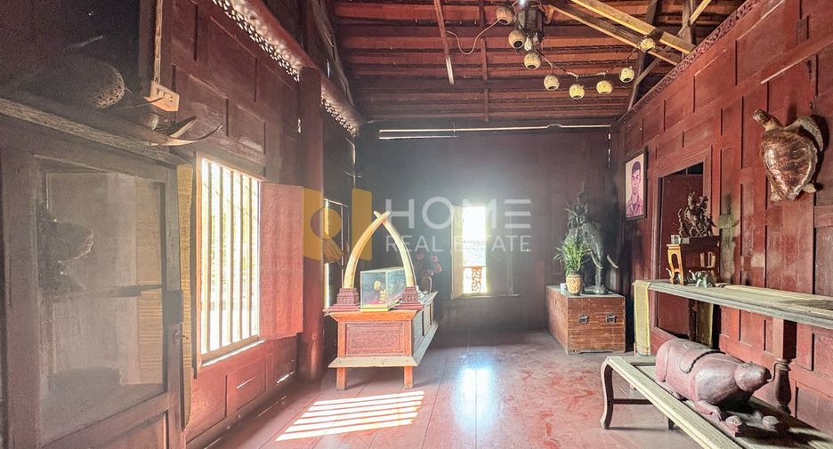 For sale land in Phaya Thai, Bangkok