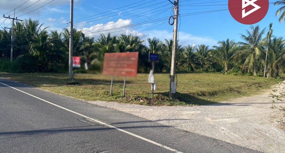 À vendre terrain à Khanom, Nakhon Si Thammarat