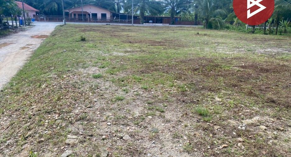 À vendre terrain à Khanom, Nakhon Si Thammarat