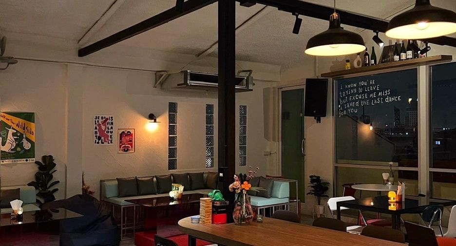 For rent retail Space in Khlong Toei, Bangkok
