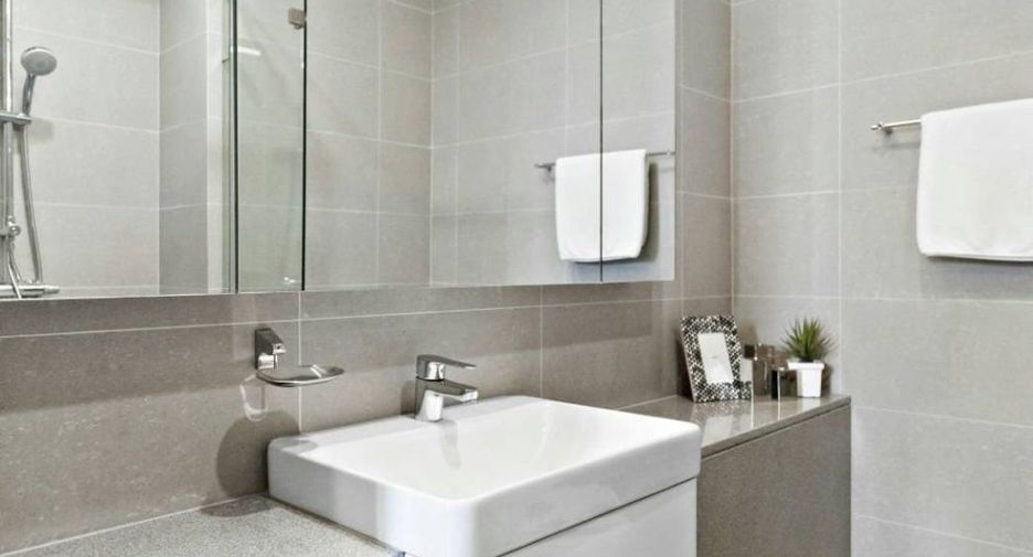 Wohnung zur Miete mit 1 Zimmer in Pathum Wan, Bangkok