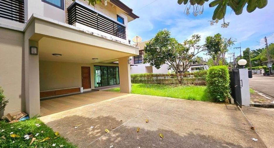 For rent 3 bedrooms house in Mae Rim, Chiang Mai
