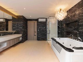 For rent そして for sale 6 ベッドルーム villa in Bang Lamung, Chonburi