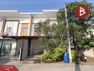 Reihenhaus zum Kauf mit 3 Zimmer in Krathum Baen, Samut Sakhon