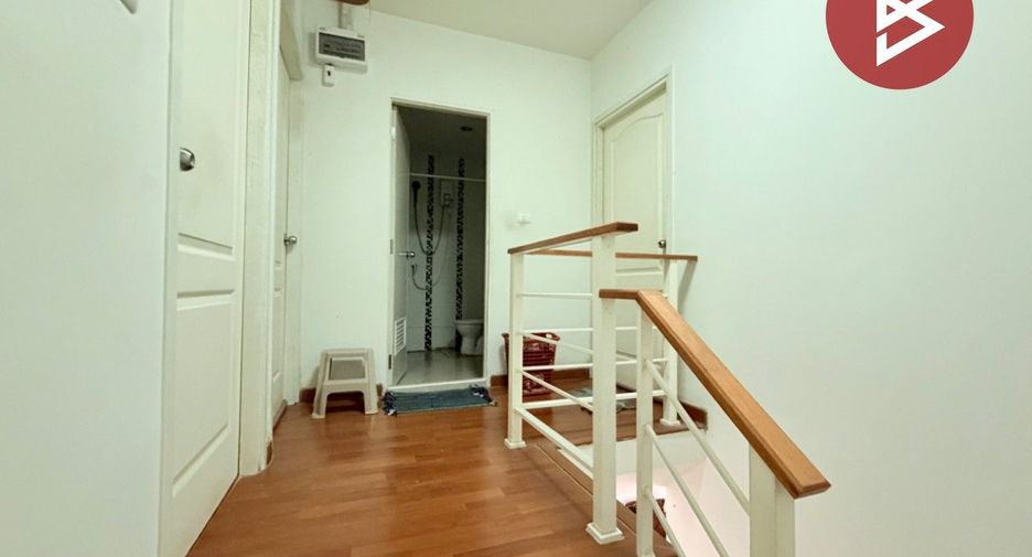 For sale 3 ベッドルーム townhouse in Krathum Baen, Samut Sakhon