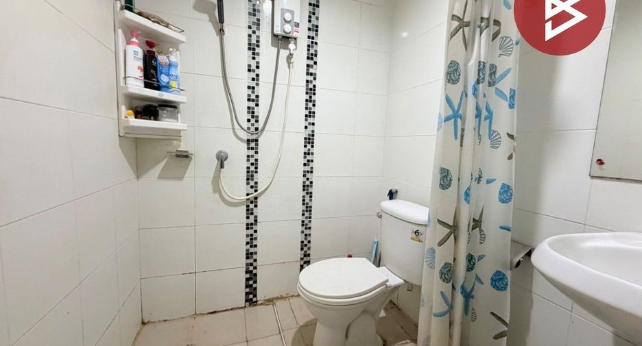 For sale 3 ベッドルーム townhouse in Krathum Baen, Samut Sakhon