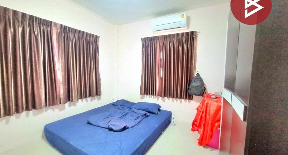 Casa en venta de 4 habitaciones en Si Racha, Chonburi