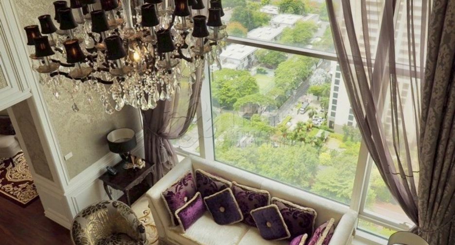 Продажа 4 спальни кондо в Патхум Щан, Бангкок