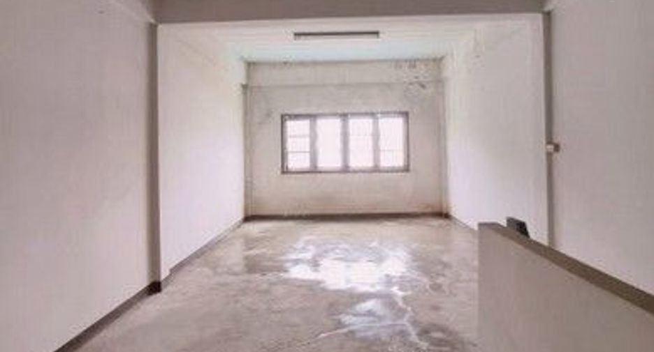 For sale 1 bed retail Space in Nong Muang Khai, Phrae