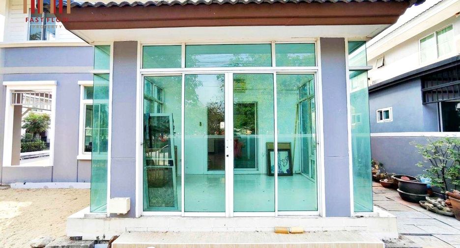 Haus zum Kauf mit 3 Zimmer in Lam Luk Ka, Pathum Thani