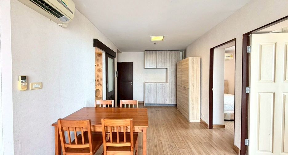 出售 2 卧室 公寓 在 Si Racha, Chon Buri