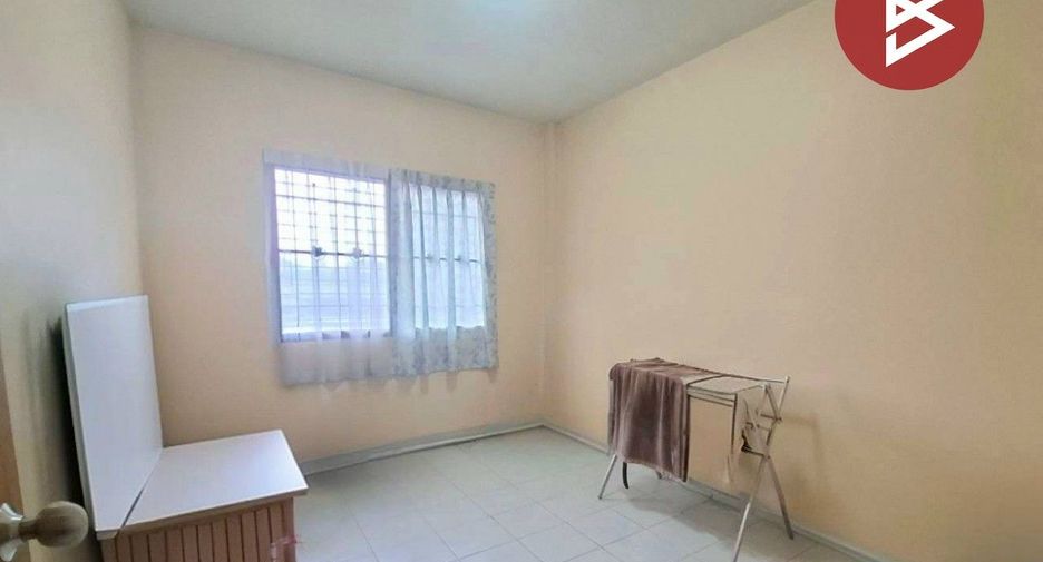 For sale 3 bedrooms townhouse in Mueang Chon Buri, Chonburi