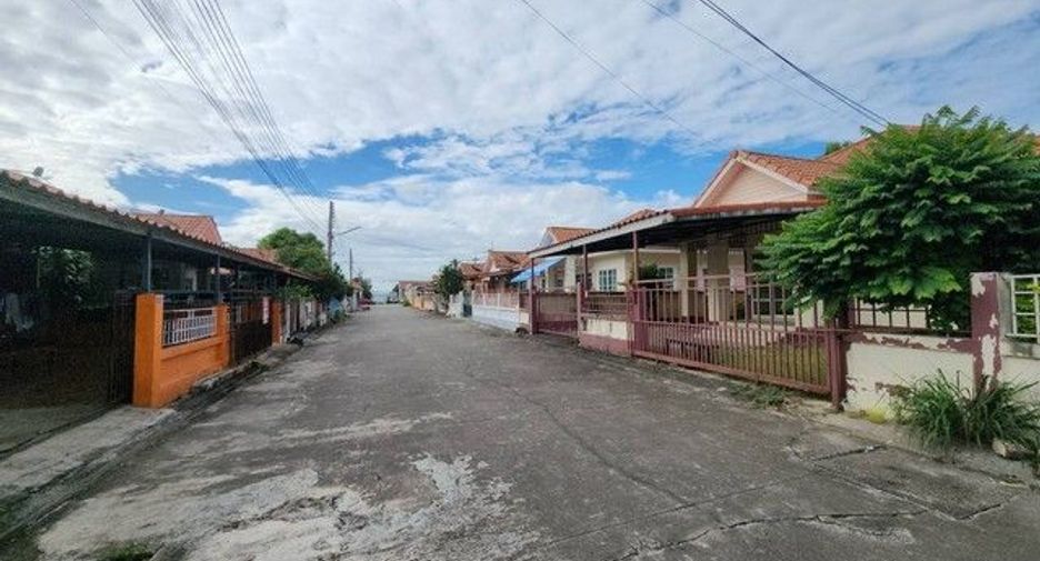 出售 1 卧室 独立屋 在 Ban Khai, Rayong