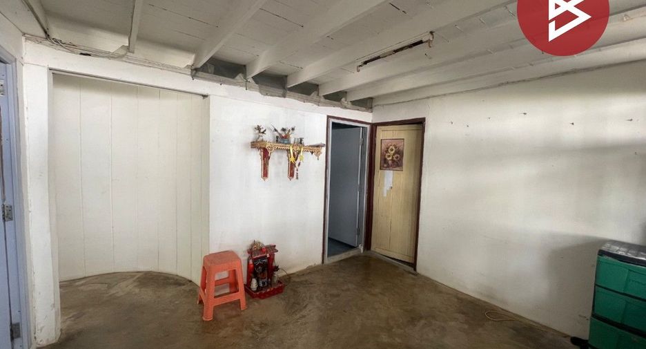 For sale 6 bedrooms house in Mueang Chanthaburi, Chanthaburi