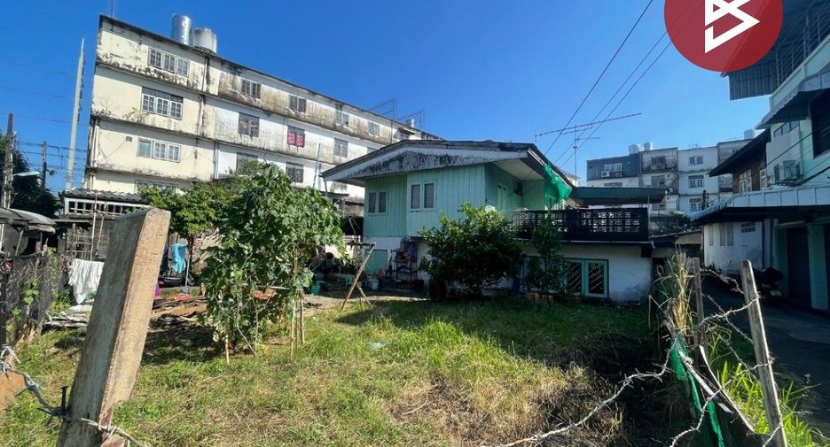 For sale 6 bedrooms house in Mueang Chanthaburi, Chanthaburi