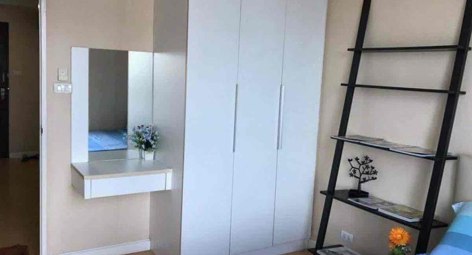 For sale 1 bed condo in Khlong Toei, Bangkok