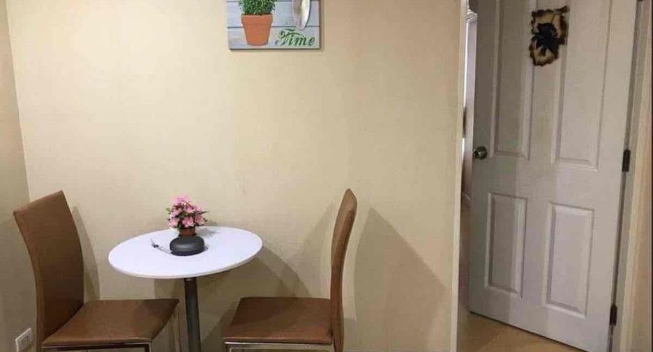 For sale 1 bed condo in Khlong Toei, Bangkok