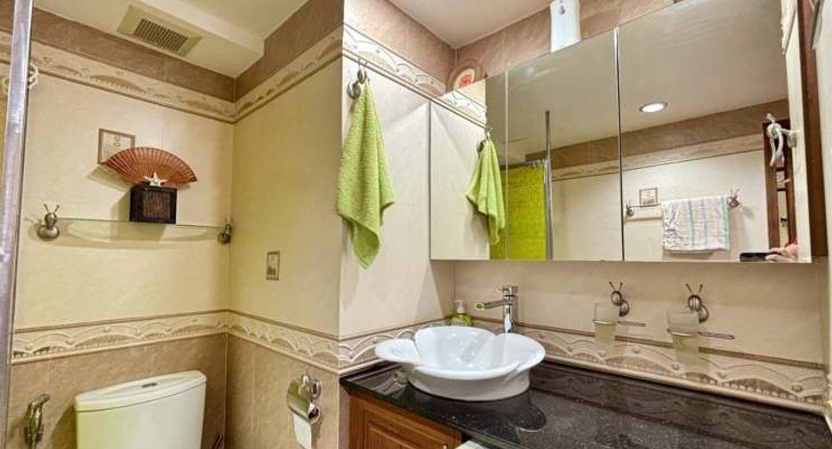For rent and for sale 1 bed condo in Bang Lamung, Chonburi