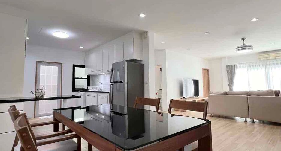 For rent and for sale 3 bedrooms villa in Sattahip, Chonburi