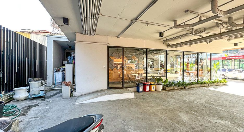 For sale 39 ベッドルーム hotel in Mueang Chiang Mai, Chiang Mai
