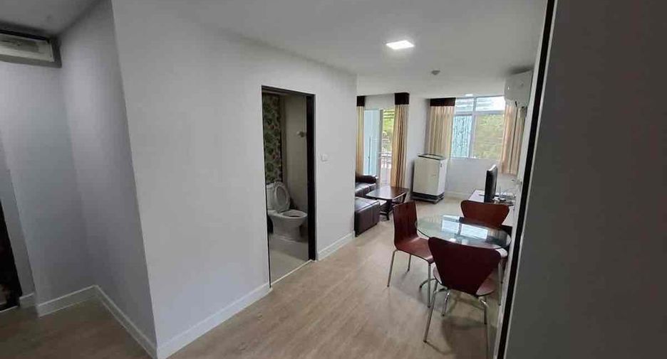 For sale 2 bedrooms condo in Wang Thonglang, Bangkok