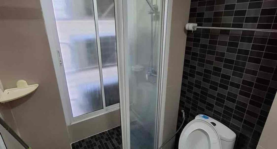For sale 2 bedrooms condo in Wang Thonglang, Bangkok
