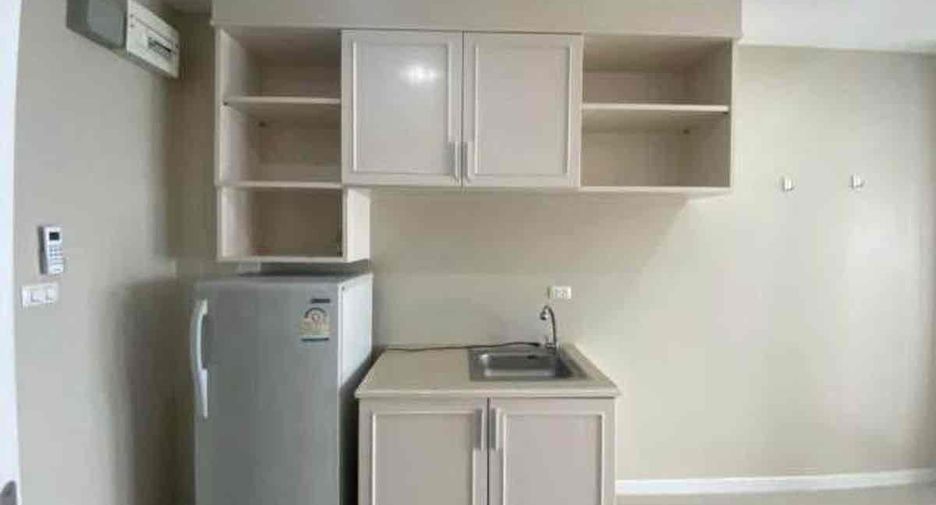 For sale 1 bed condo in Mueang Samut Prakan, Samut Prakan
