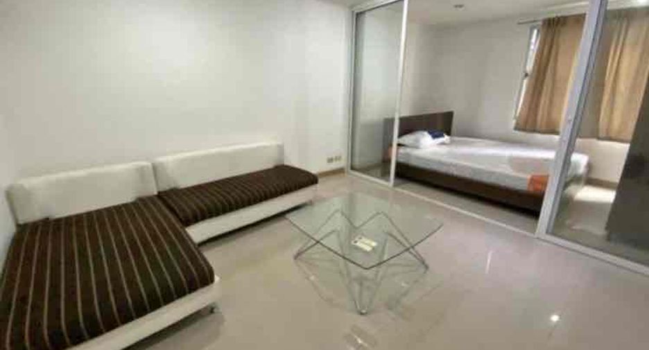 For sale 1 bed condo in Mueang Samut Prakan, Samut Prakan