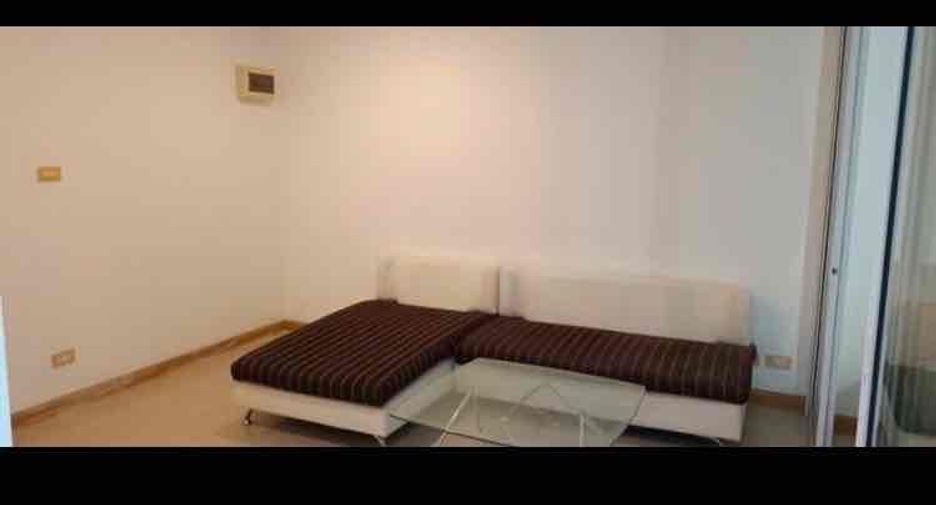For sale 1 bed condo in Mueang Samut Prakan, Samut Prakan