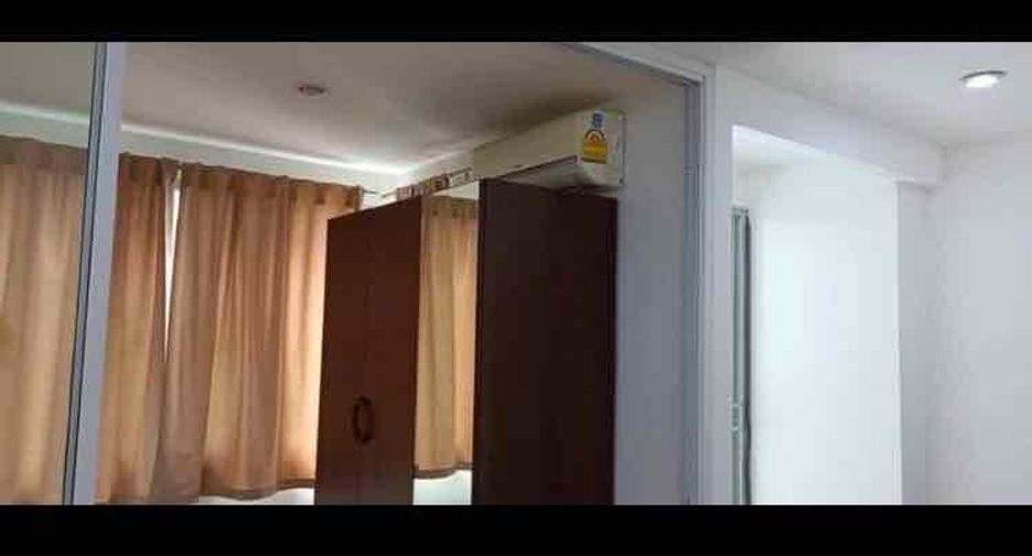For sale 1 bed condo in Mueang Samut Prakan, Samut Prakan