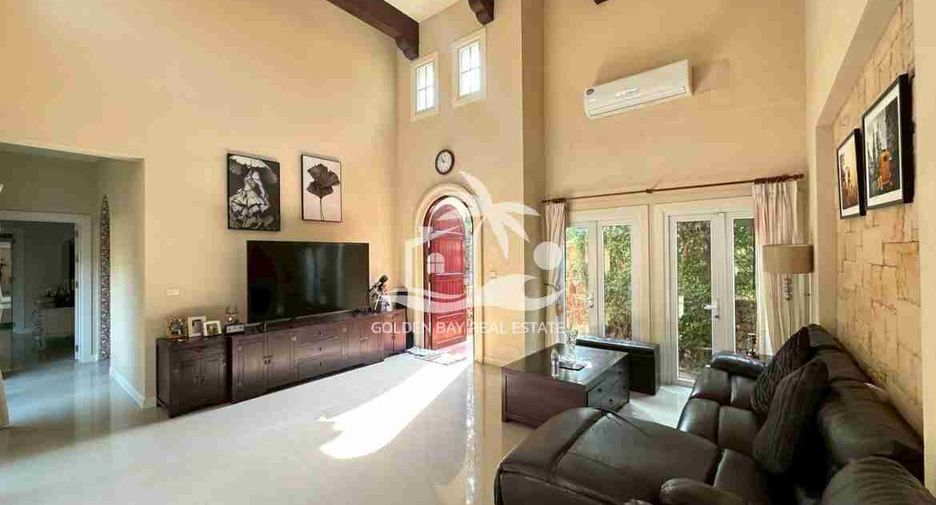 Haus zur Miete mit 3 Zimmer in Bang Lamung, Chonburi