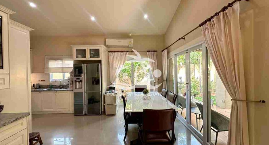 Haus zur Miete mit 3 Zimmer in Bang Lamung, Chonburi