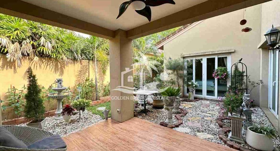 Haus zur Miete mit 3 Zimmer in Bang Lamung, Chonburi