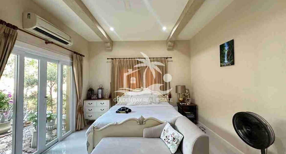 Haus zur Miete mit 3 Zimmer in Bang Lamung, Chonburi