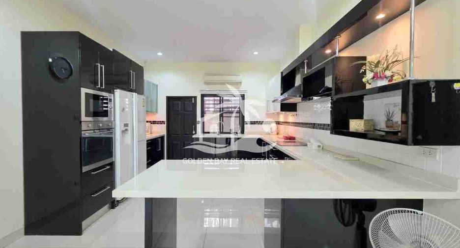 For rent 3 bedrooms house in Bang Lamung, Chonburi