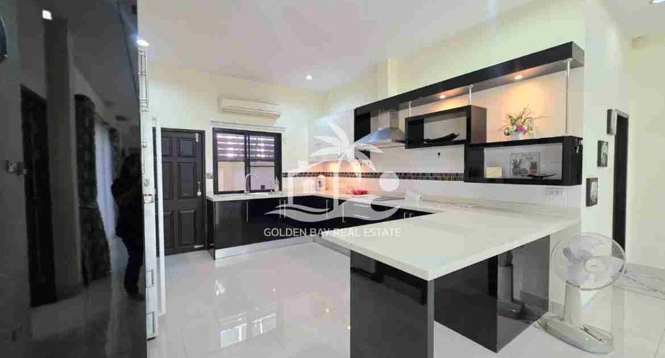 For rent 3 bedrooms house in Bang Lamung, Chonburi