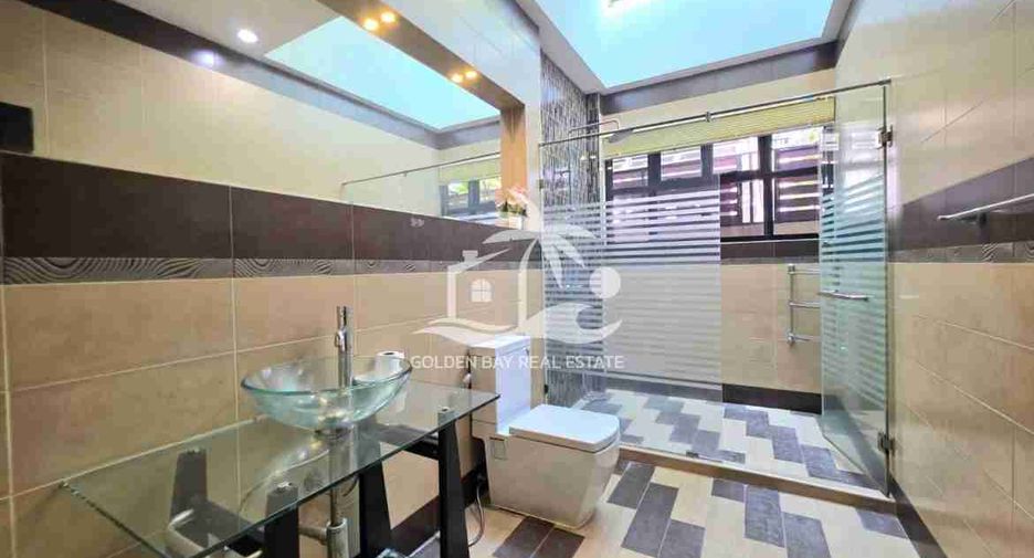 For rent 3 bedrooms house in Bang Lamung, Chonburi