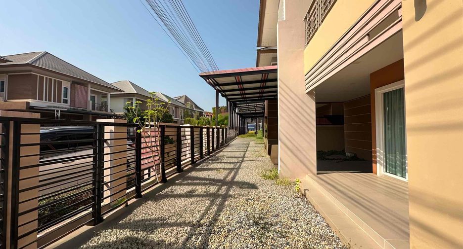 For sale 3 bedrooms house in Sattahip, Pattaya