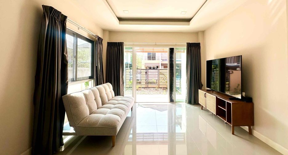 For sale 3 bedrooms house in Sattahip, Pattaya