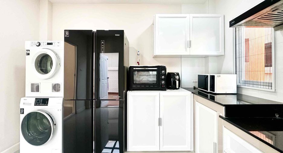 For sale 3 bedrooms house in Sattahip, Pattaya