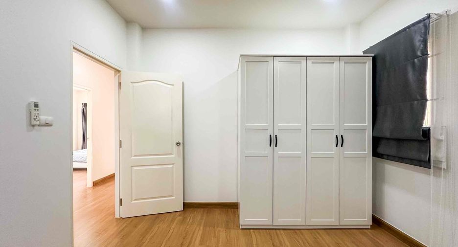For sale 3 bedrooms house in Sattahip, Pattaya